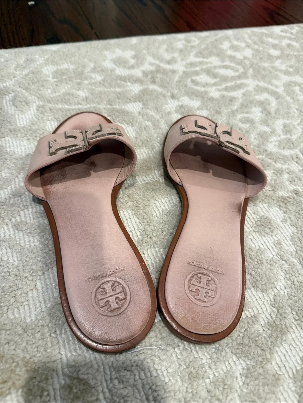 Tory Burch Dusty Pink Leather Logo Slide Mules